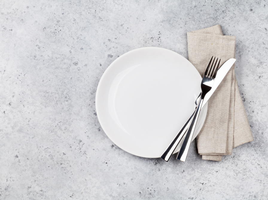 Tallerken, bestik og serviet